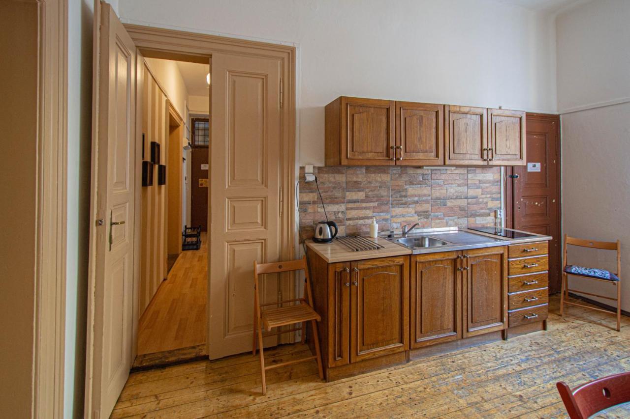 For Celebrations Spacious 3Bdr Apartment With Balcony Praag Buitenkant foto