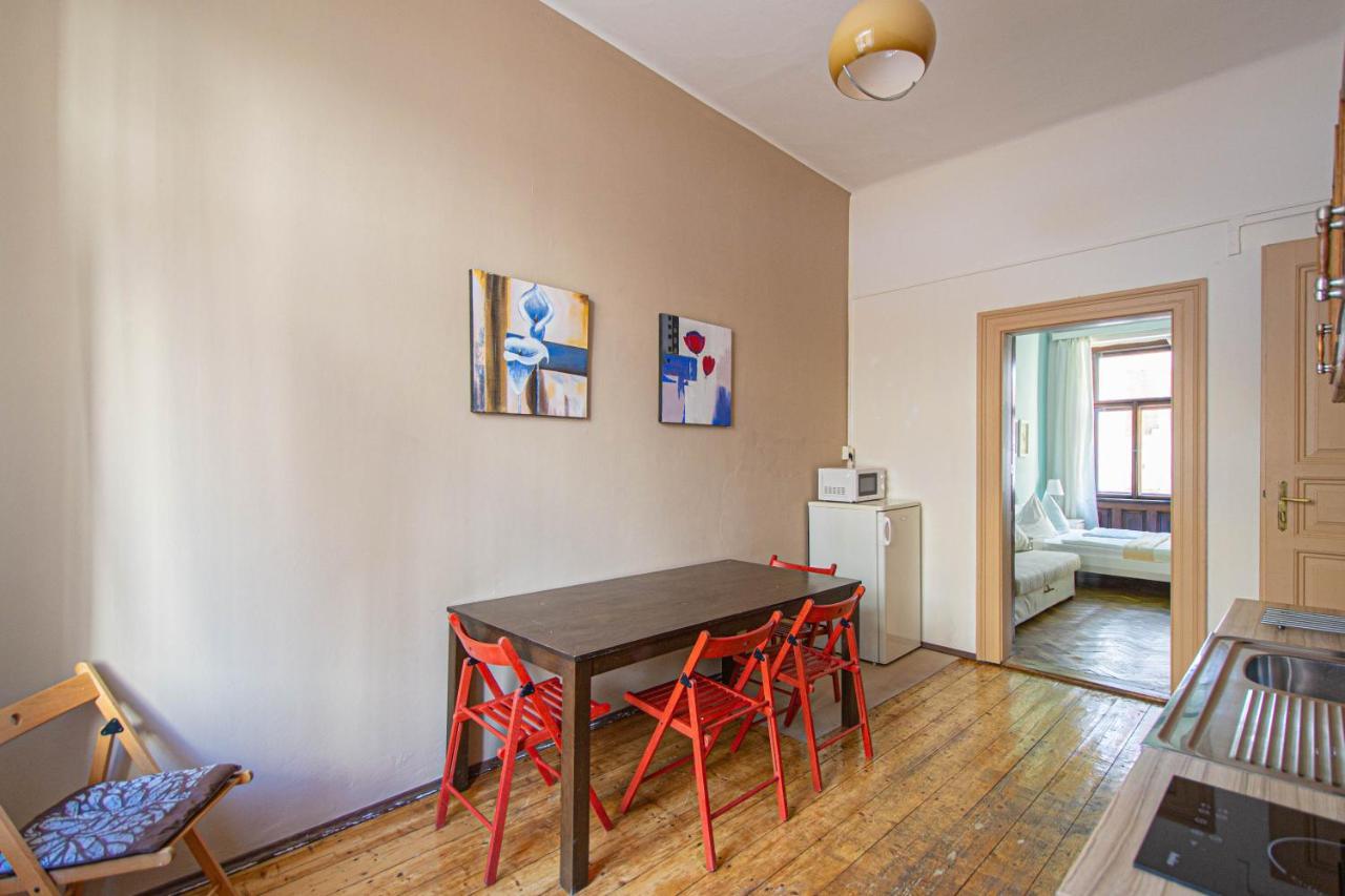 For Celebrations Spacious 3Bdr Apartment With Balcony Praag Buitenkant foto