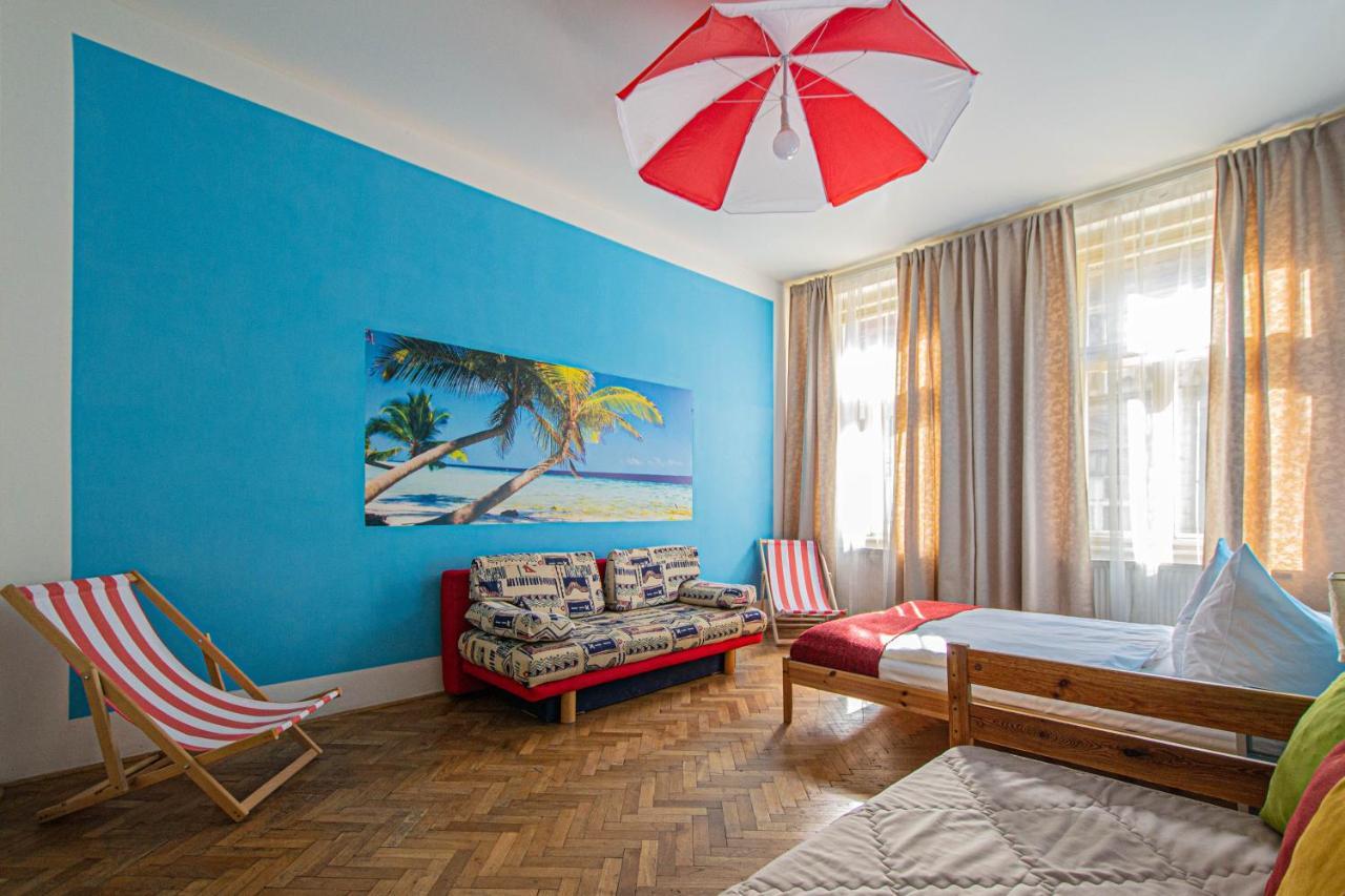 For Celebrations Spacious 3Bdr Apartment With Balcony Praag Buitenkant foto