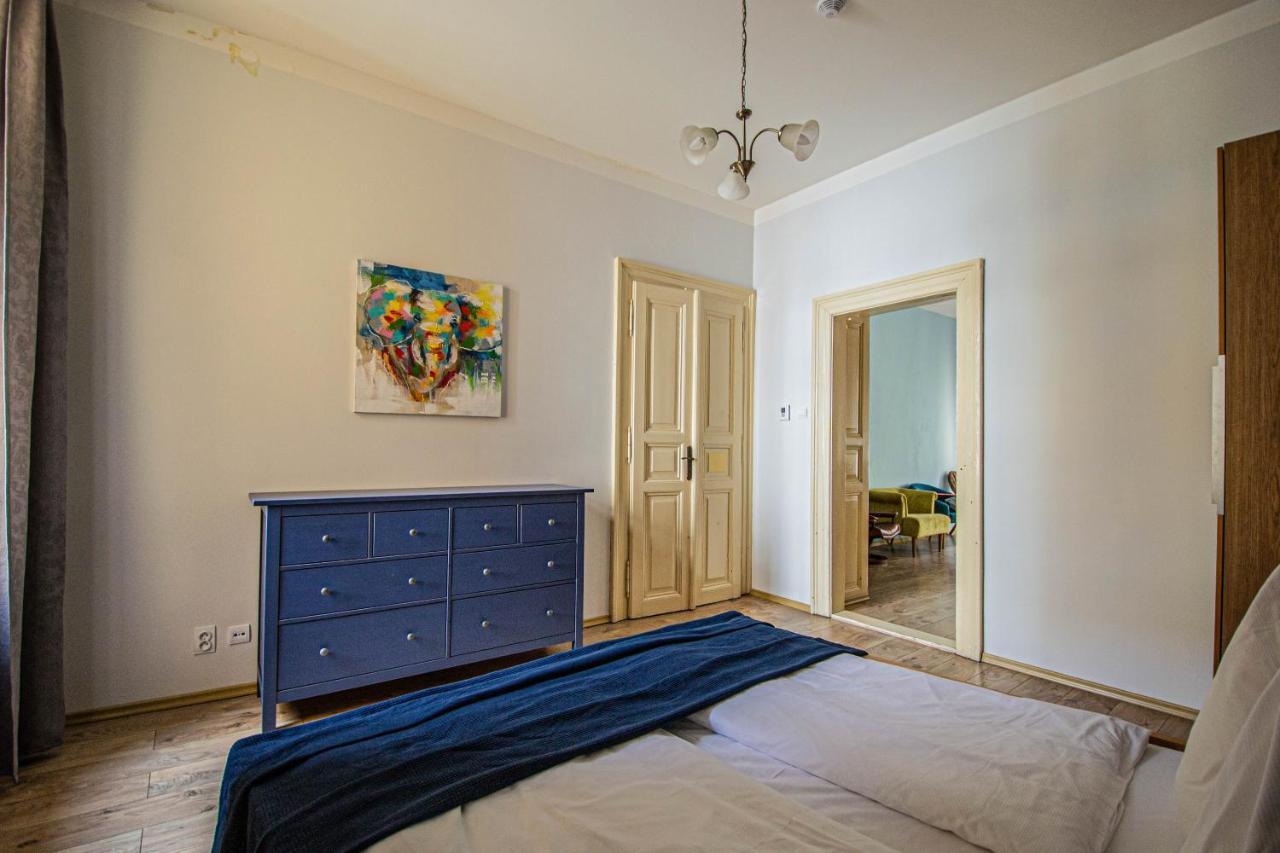 For Celebrations Spacious 3Bdr Apartment With Balcony Praag Buitenkant foto