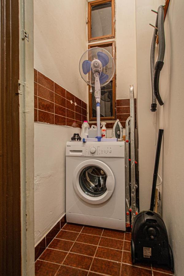 For Celebrations Spacious 3Bdr Apartment With Balcony Praag Buitenkant foto