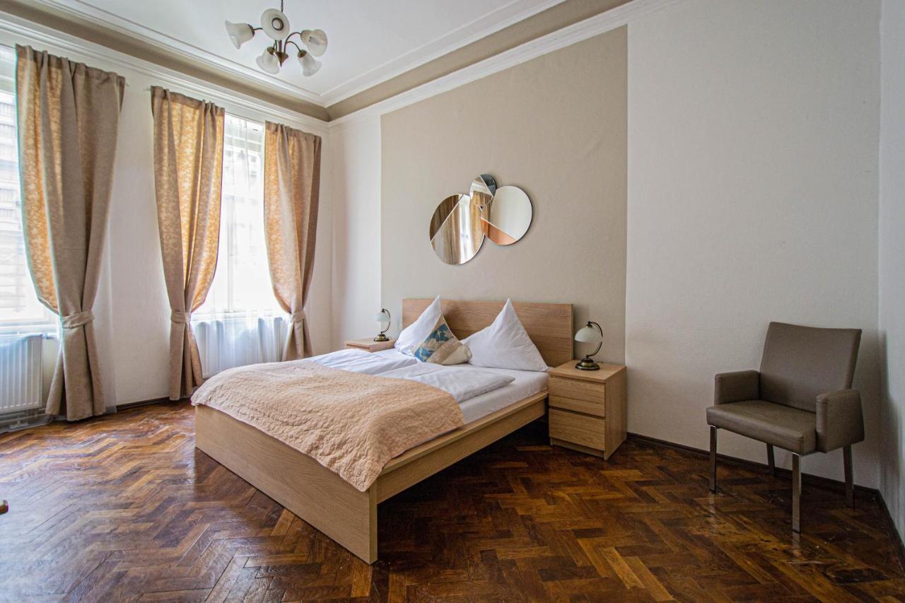 For Celebrations Spacious 3Bdr Apartment With Balcony Praag Buitenkant foto