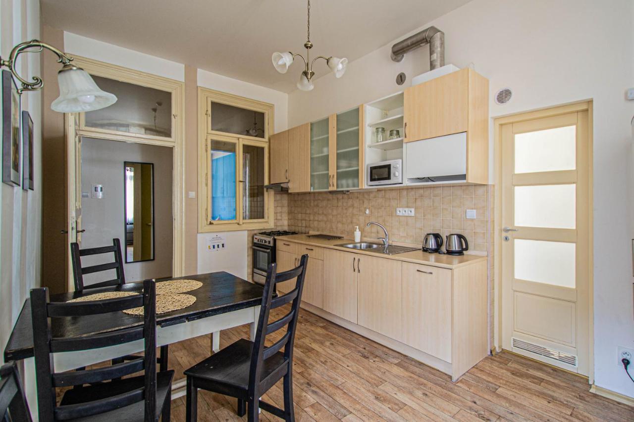 For Celebrations Spacious 3Bdr Apartment With Balcony Praag Buitenkant foto