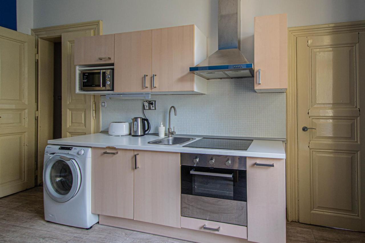 For Celebrations Spacious 3Bdr Apartment With Balcony Praag Buitenkant foto
